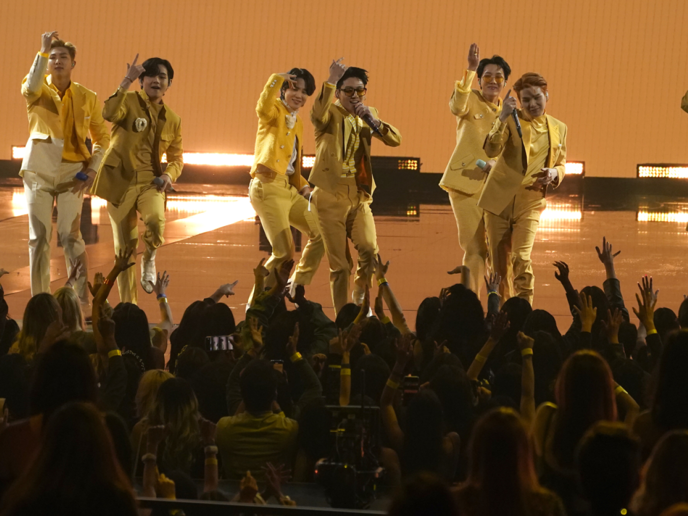 Agentur kündigt neues Album der K-Pop-Band BTS samt Tour an - SWI