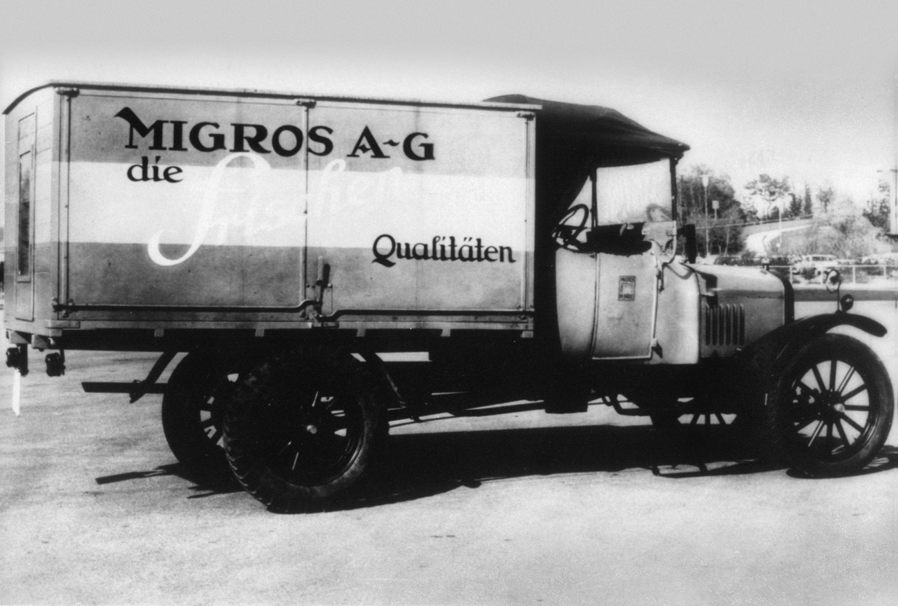 Il primo camion Migros.