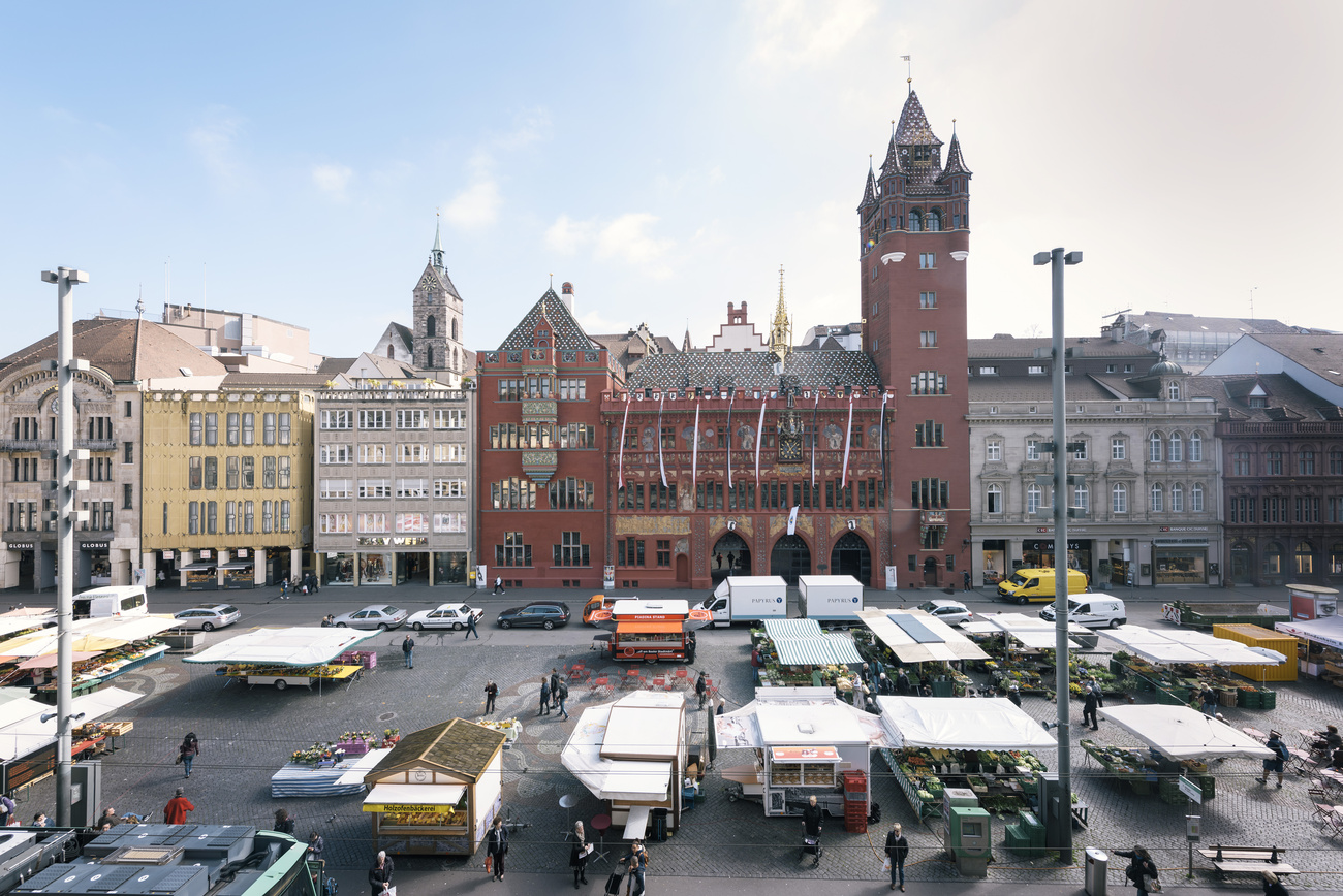 Piazza di basilea