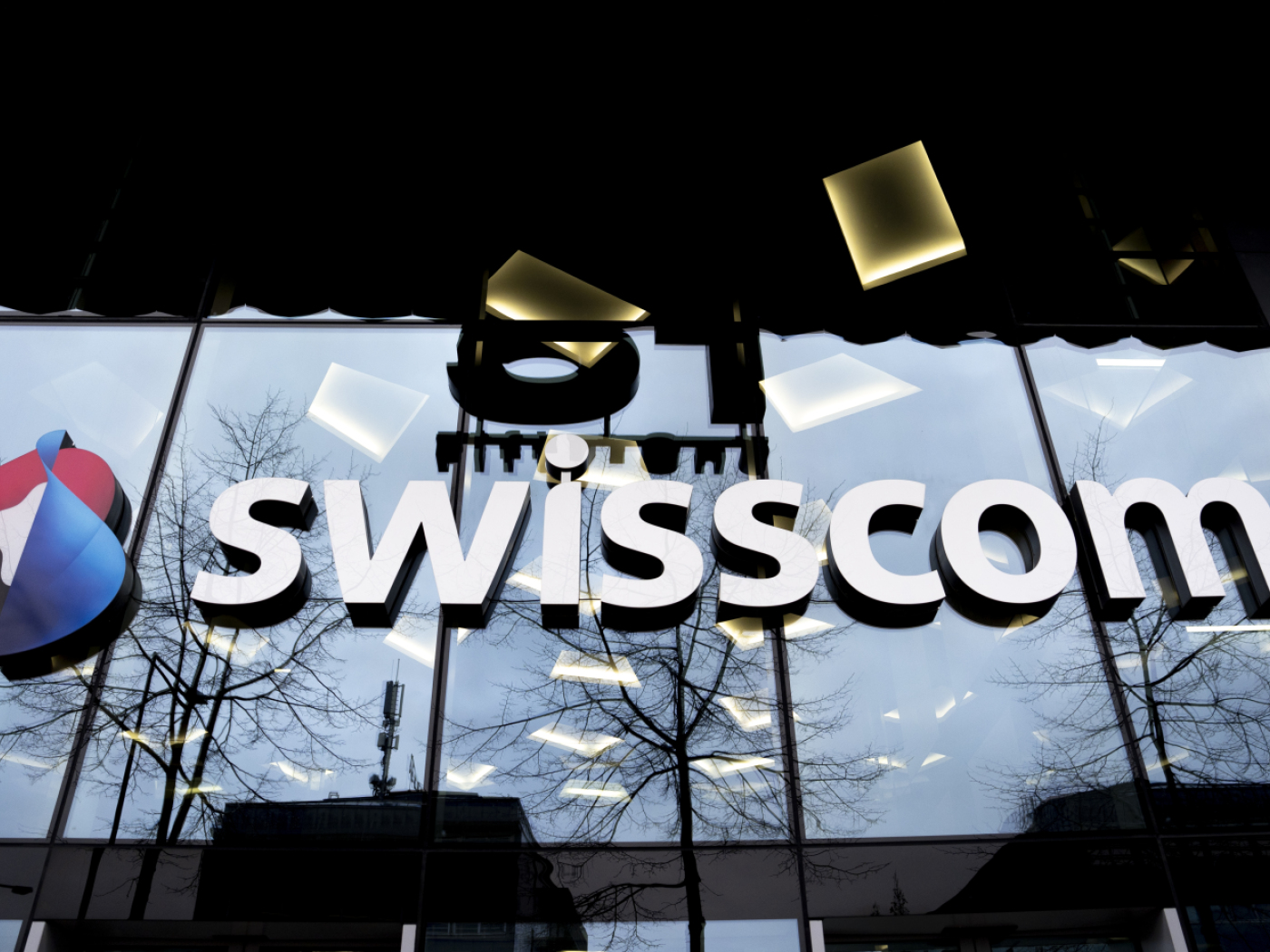 Swisscom: declining profit, Vodafone Italia integration weighs on