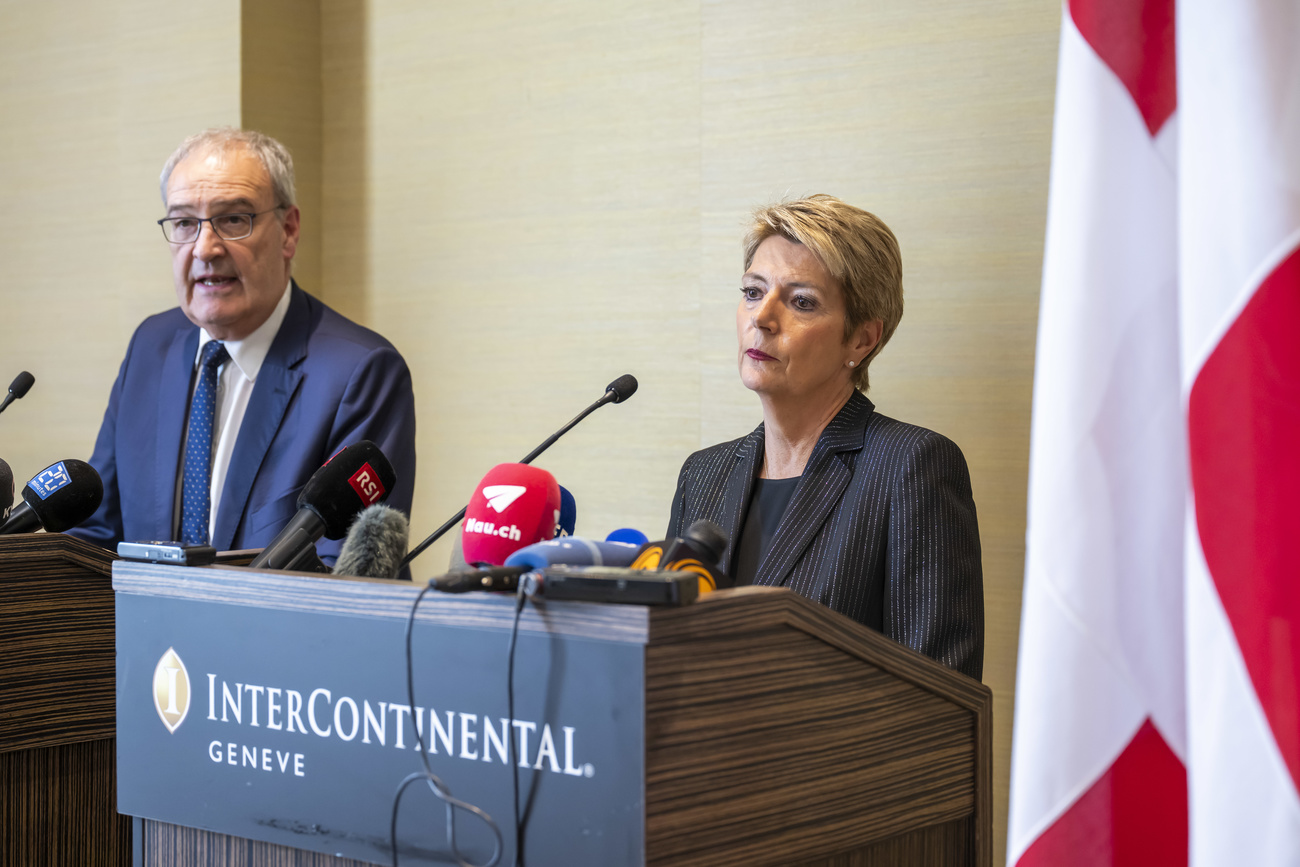 Parmelin e Keller-Sutter in conferenza stampa