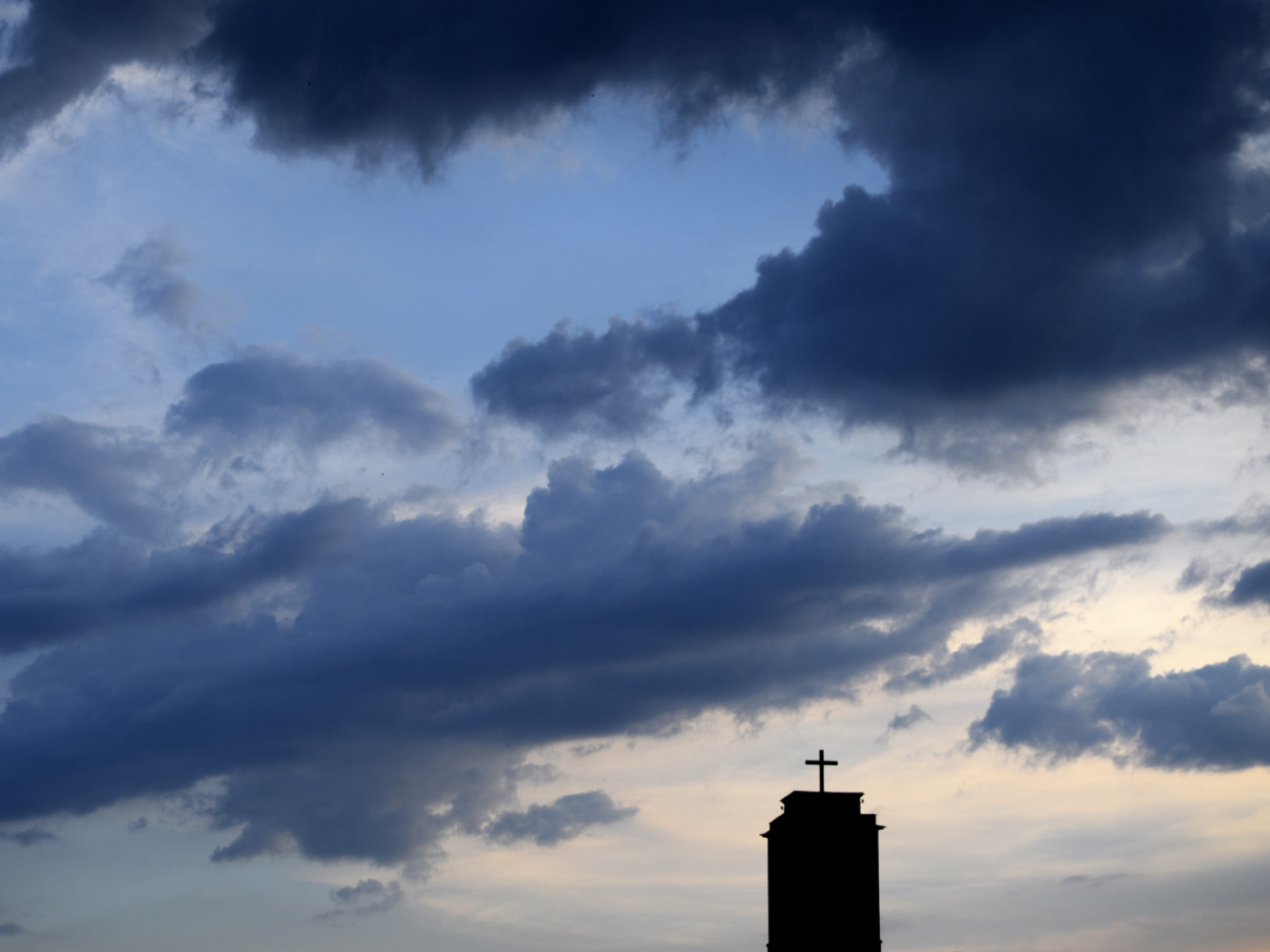 Ticino debates obligation to report criminal offences in the church