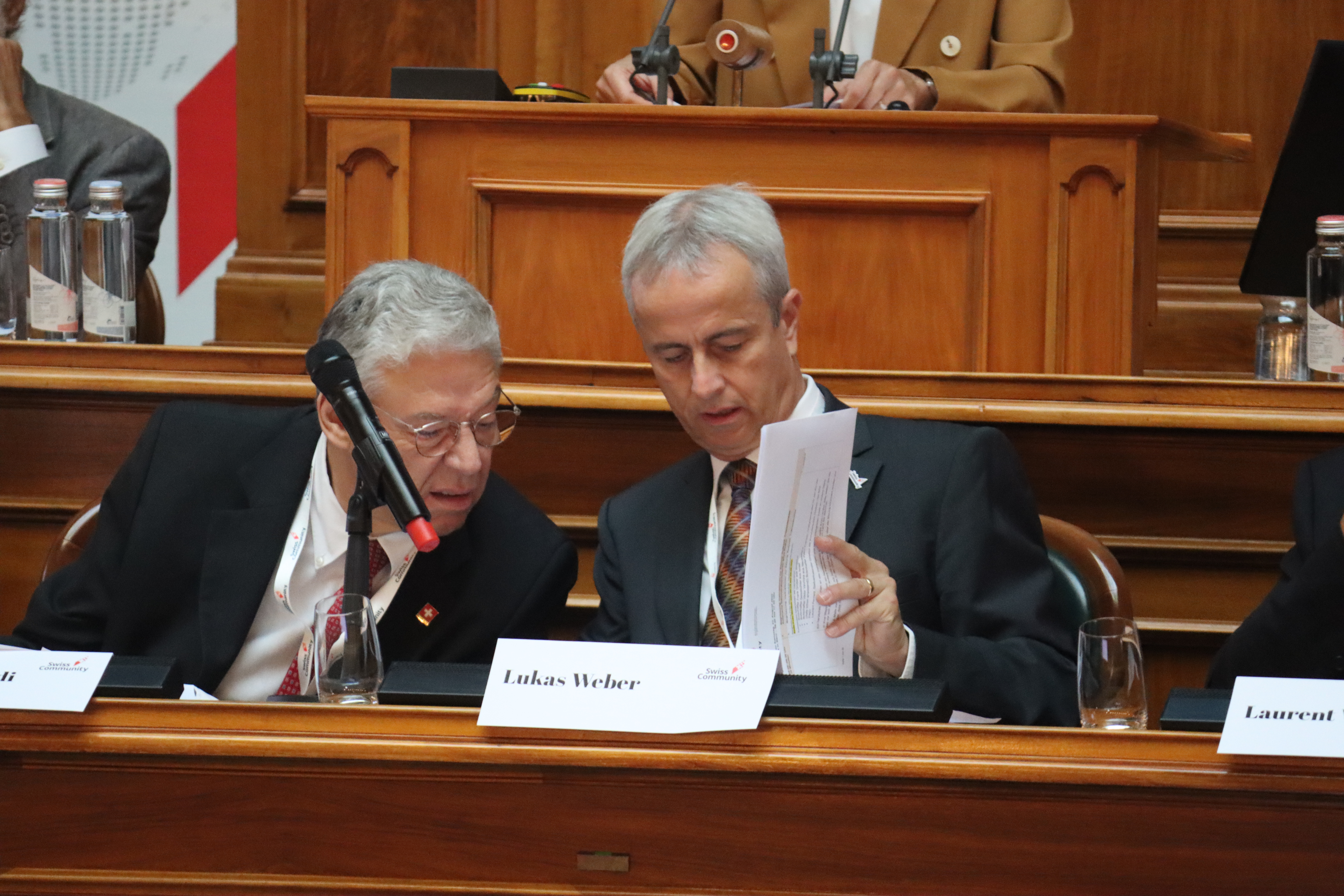 The President of the Organisation of the Swiss Abroad (OSA), Filippo Lombardi, and OSA Director Lukas Weber at the "SwissCommunity Days."