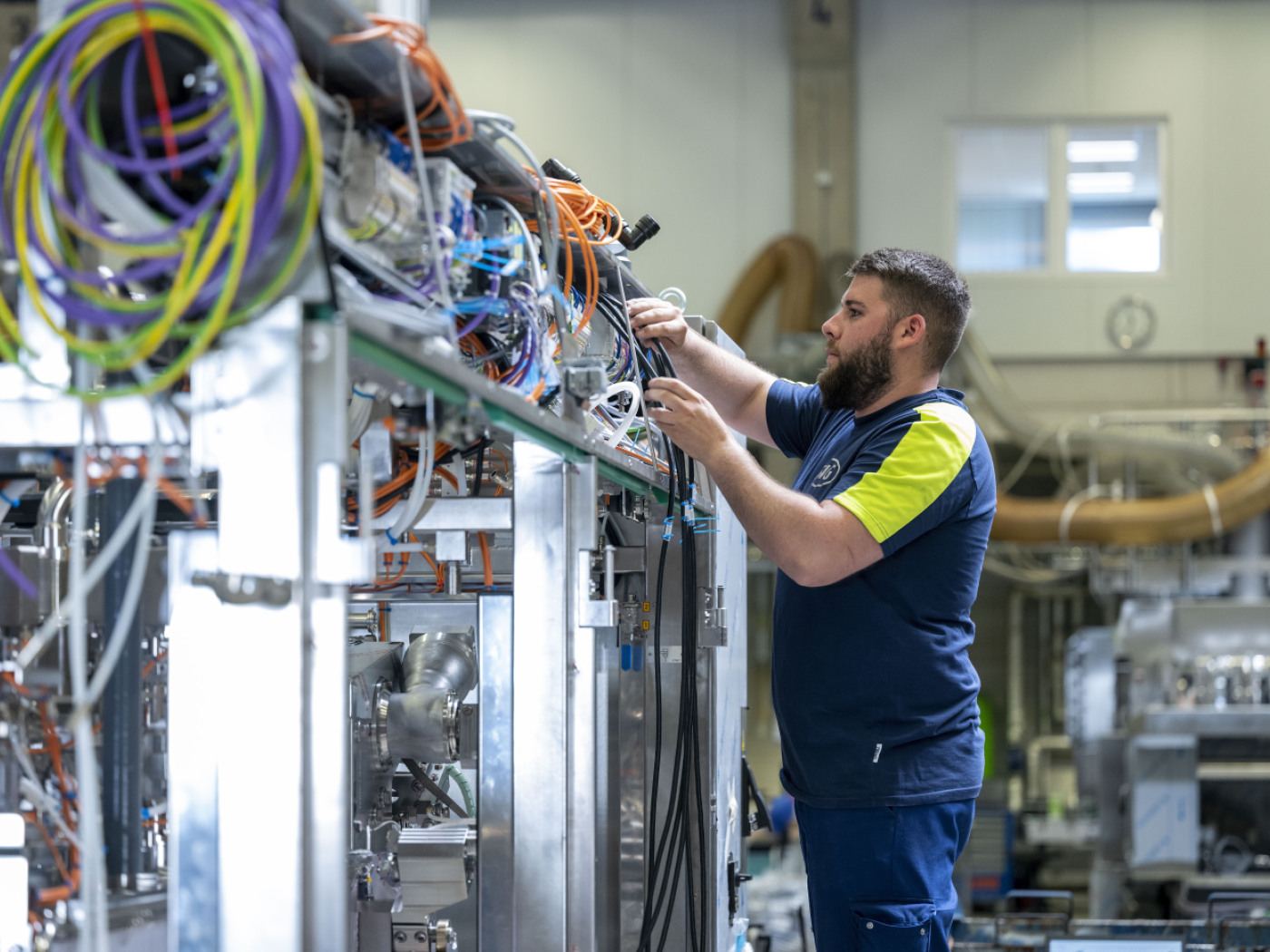 Business associations call for solidarity over US tariffs