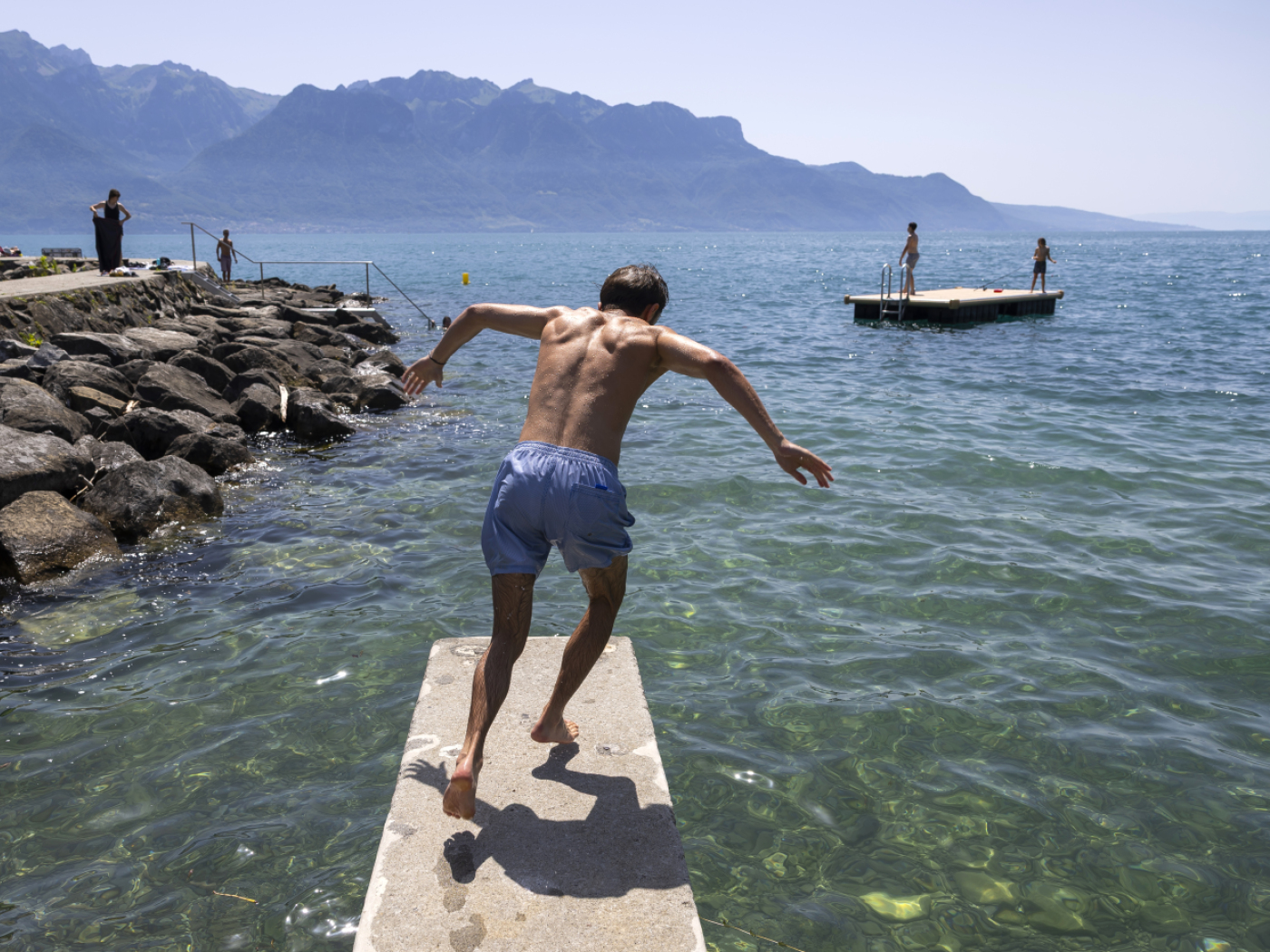 Federal government warns of considerable heat risk for the whole week