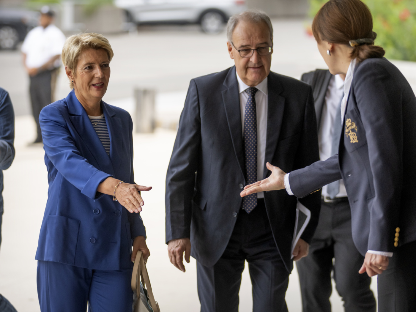 Very close" exchanges between Berne and the business world