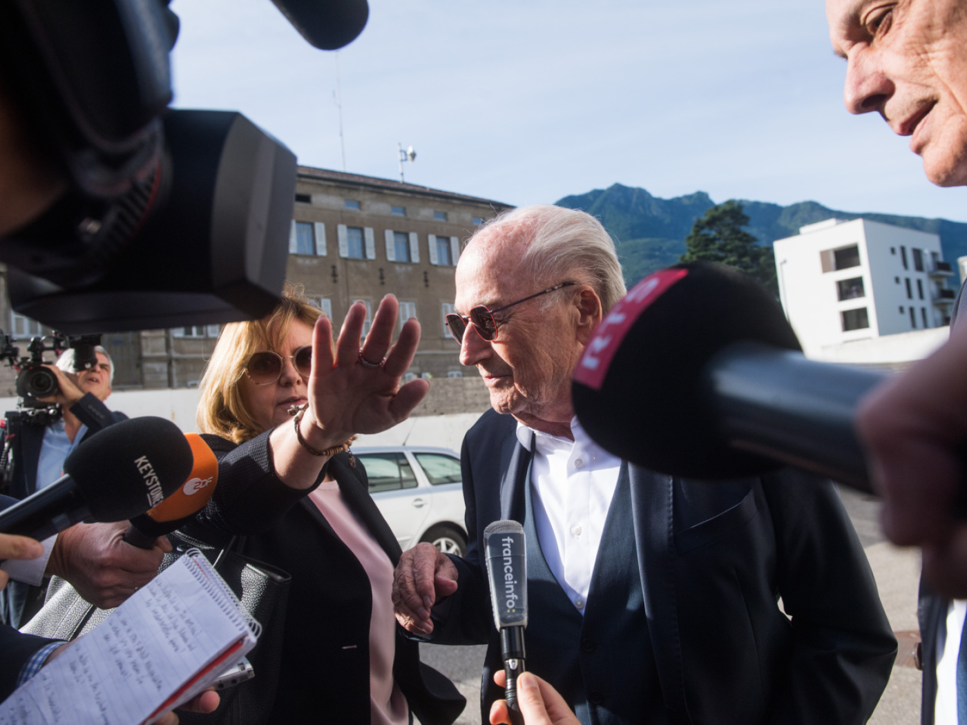 Waiver of appeal against acquittal for Blatter and Platini