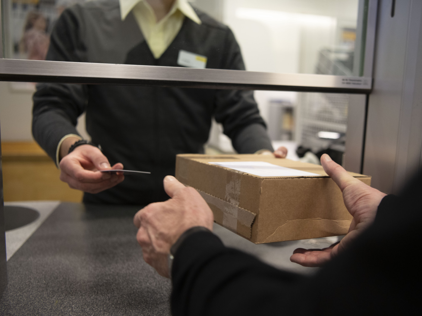 Postal items Switzerland-USA for business customers partly possible again