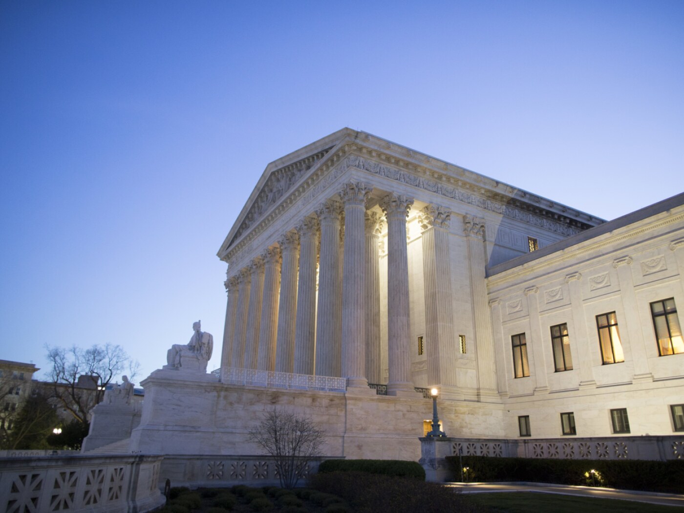 US Supreme Court to hear case on Trump's tariffs