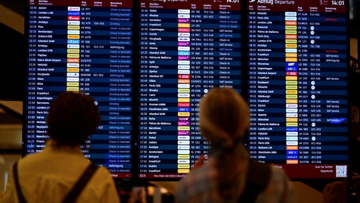 Ciberataque provoca retrasos y cancelaciones en aeropuertos de Londres, Berlín y Bruselas - SWI swissinfo.ch
