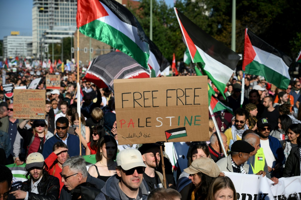 تزايد الضغوط على ألمانيا بسبب دعمها الراسخ لإسرائيل