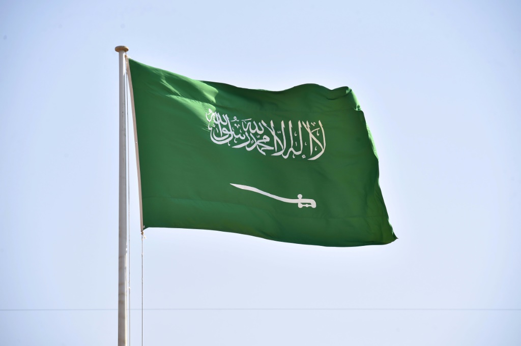 السعودية تتوقّع عجزا في ميزانيتها للعام 2025 يتخطى ضعف التقديرات السابقة