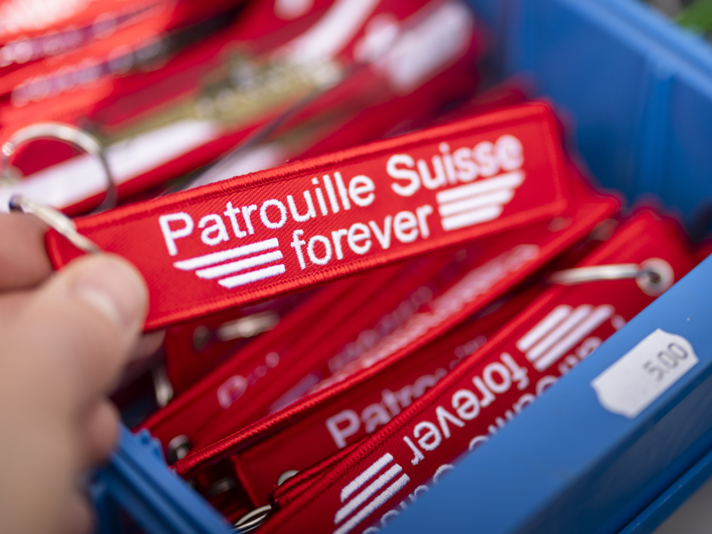 Patrouille Suisse: future secured by propeller planes instead of jets