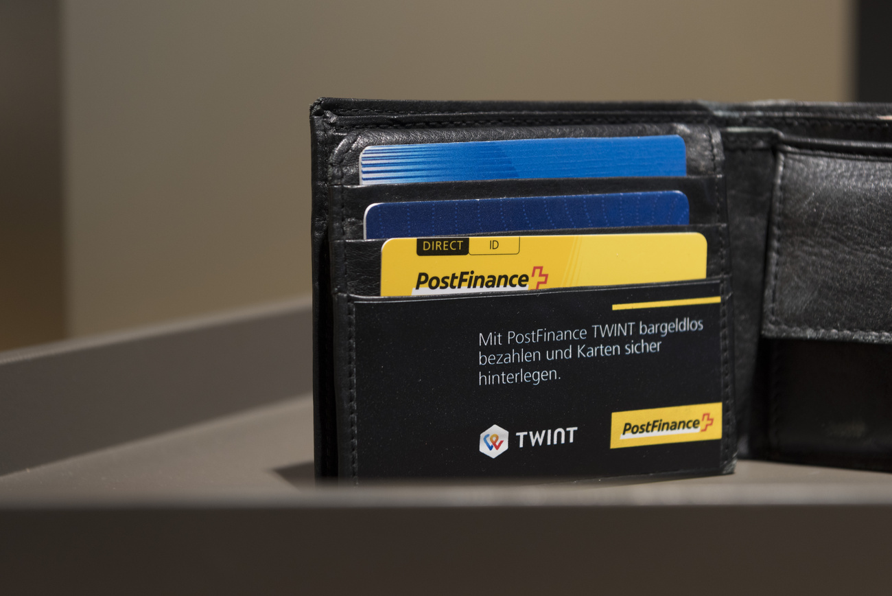 Cartes bancaires dans un portemonnaie