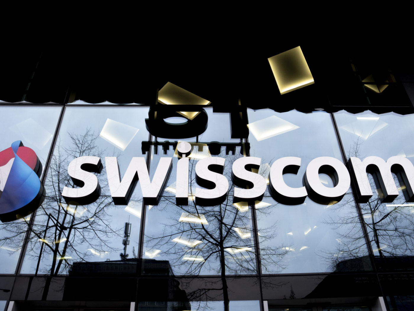 insegna swisscom