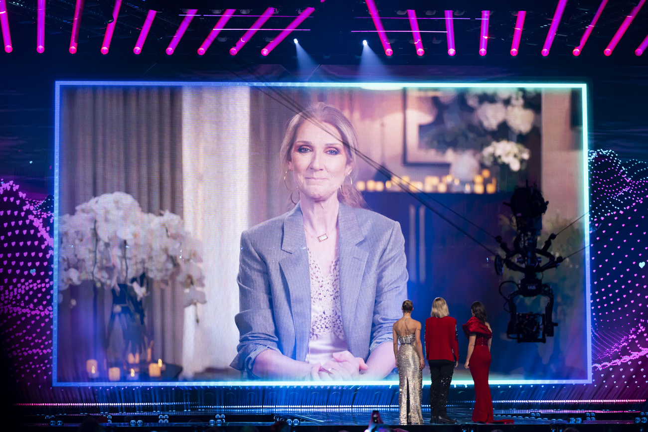 Céline Dion su uno schermo