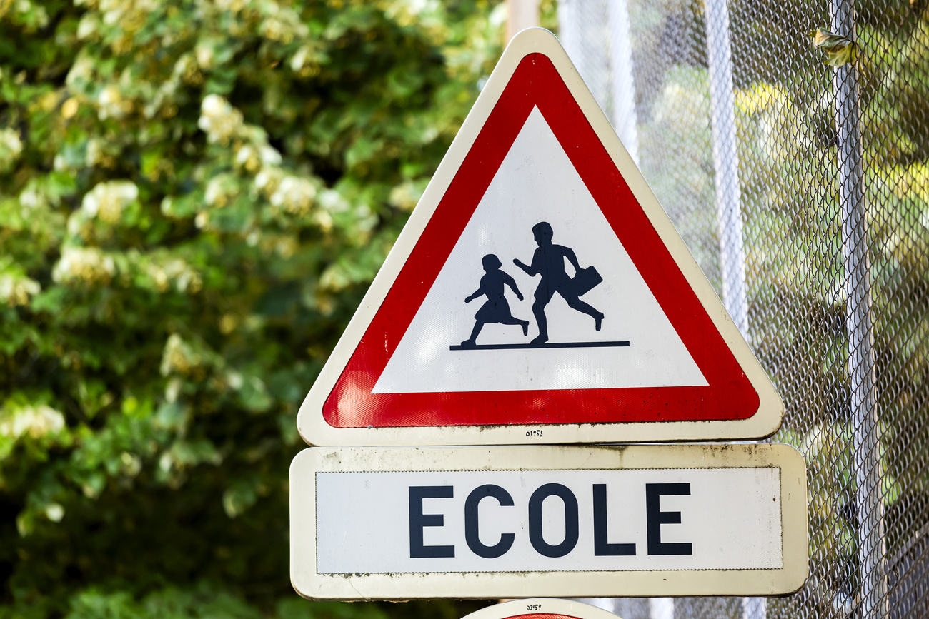 cartello scuola