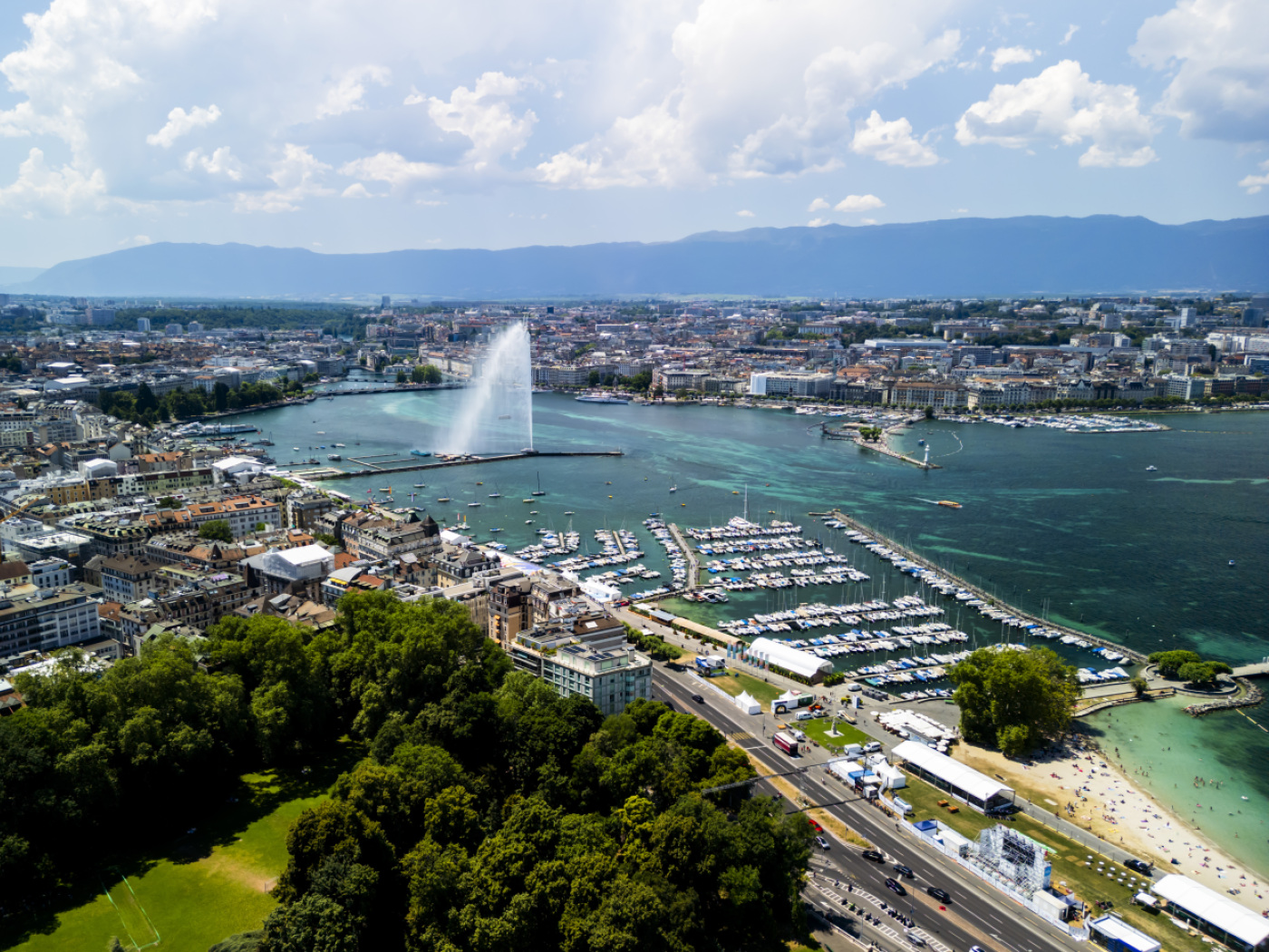 Multinationals have a good image in the Lake Geneva region