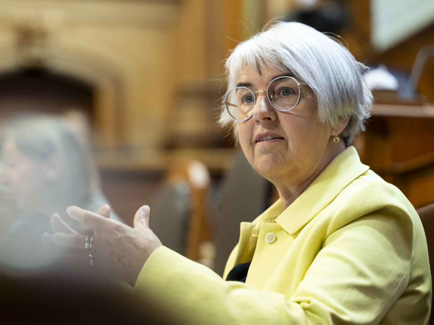 The teaching of national languages must be regulated