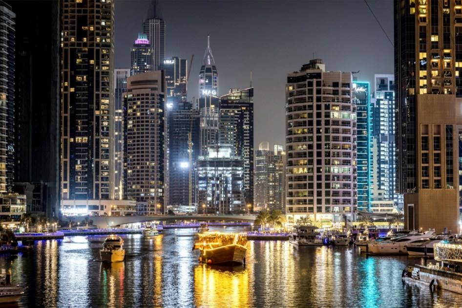 دائرة الأراضي والأملاك في دبي تطلق المرحلة الأولى من البيع الرقمي