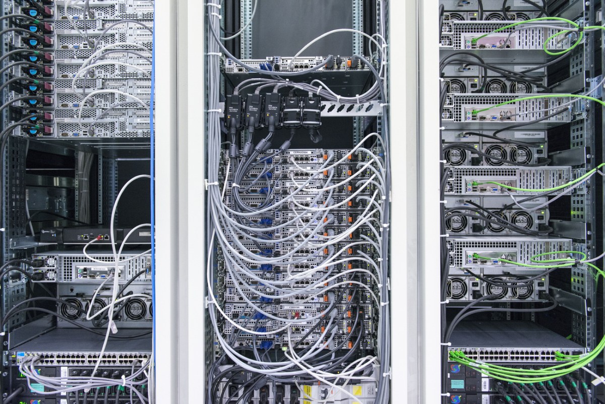 Swiss concerned by electricity consumption of data centres and AI