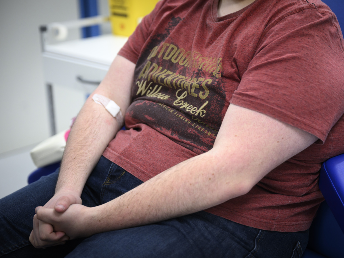 Slight fall in the number of overweight children and teenagers