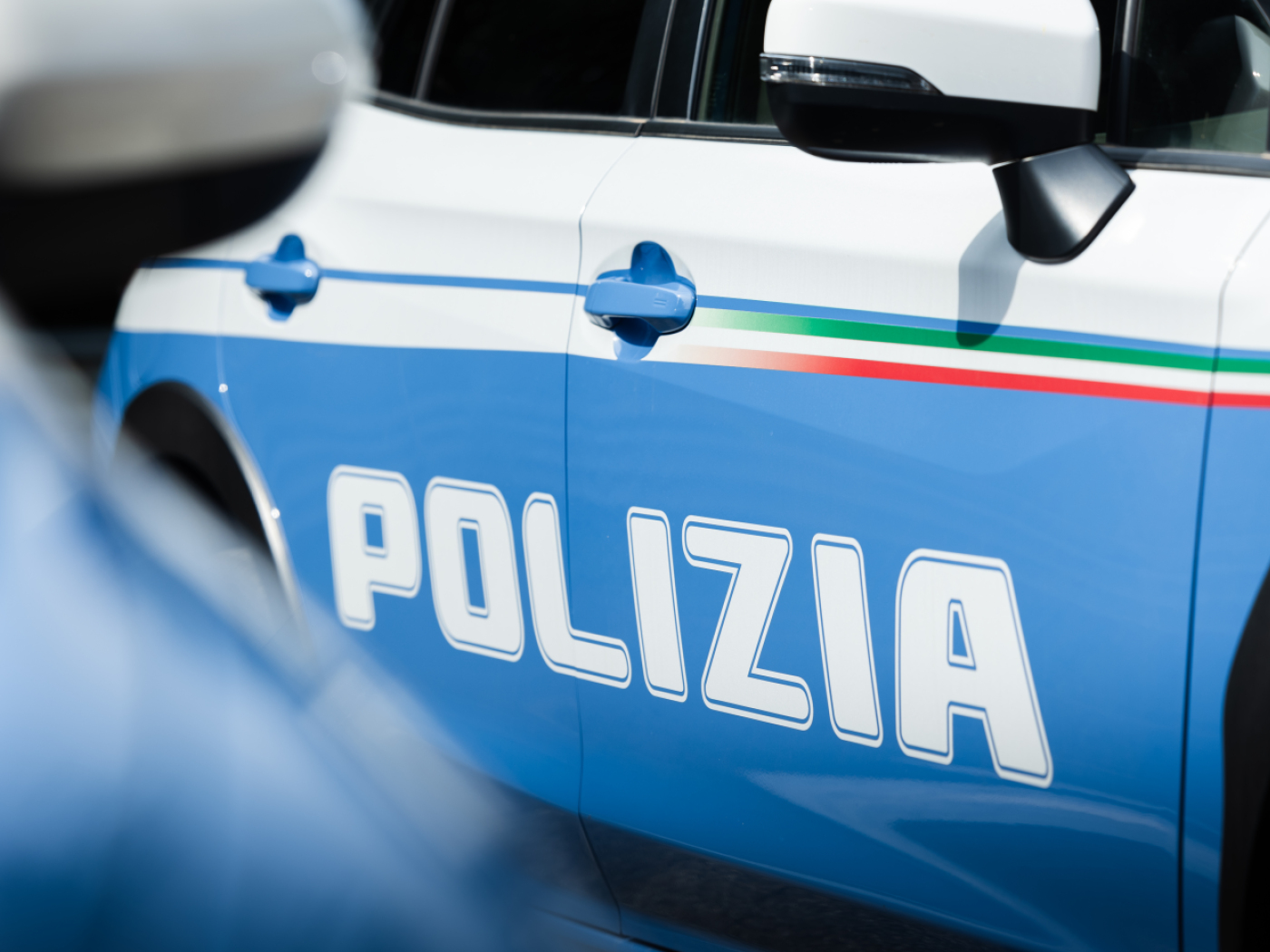 auto polizia italiana