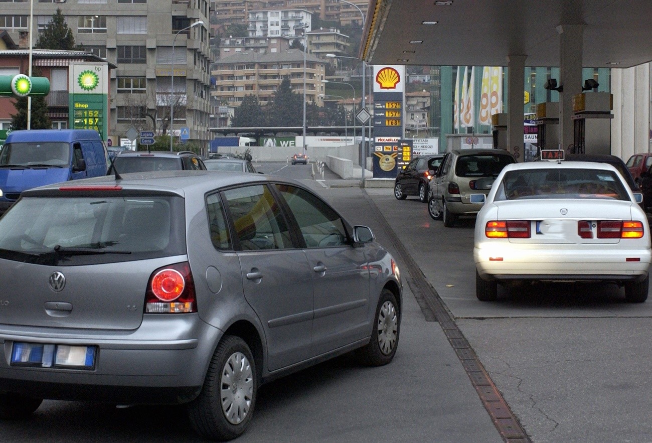 stazione servizio a chiasso
