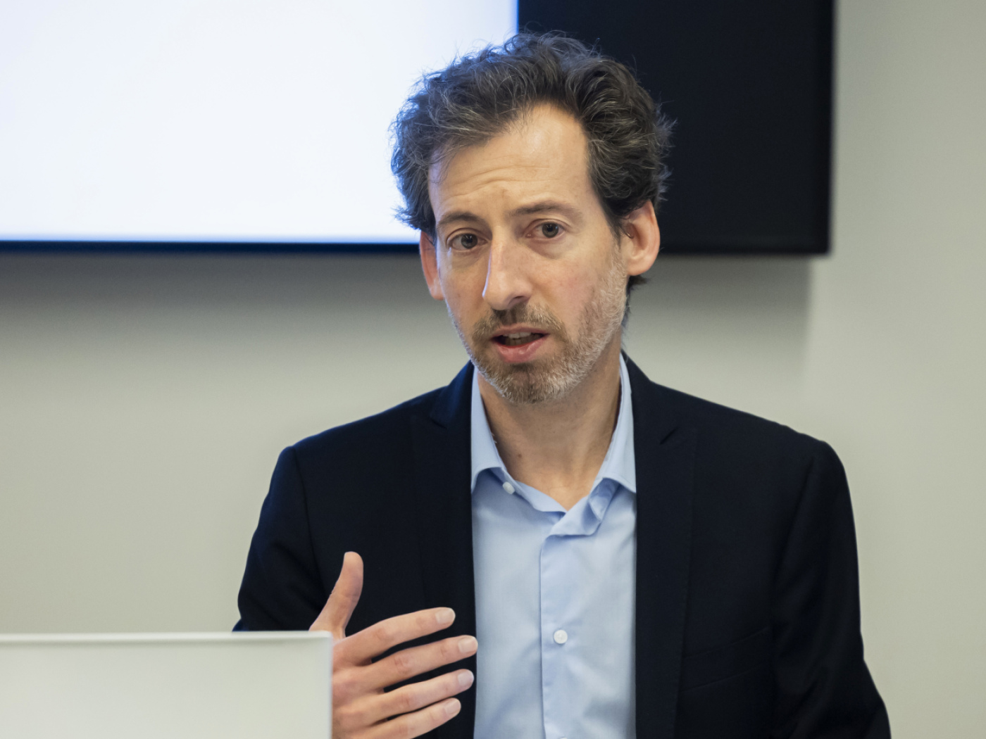 Nicolas Galladé, presidente dell'Iniziativa delle città per la politica sociale e municipale di Winterthur (ZH).