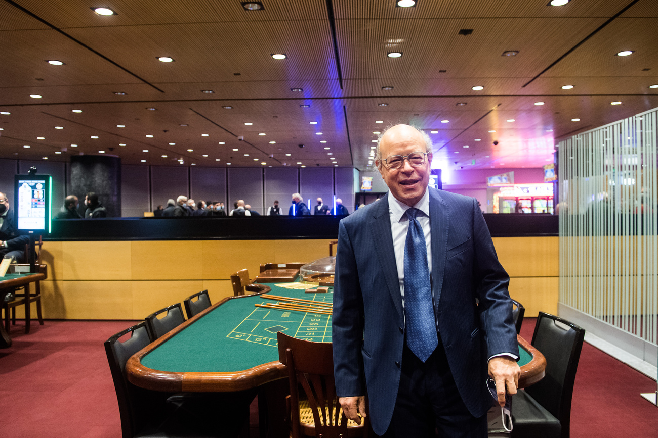 Il sindaco Roberto Canesi