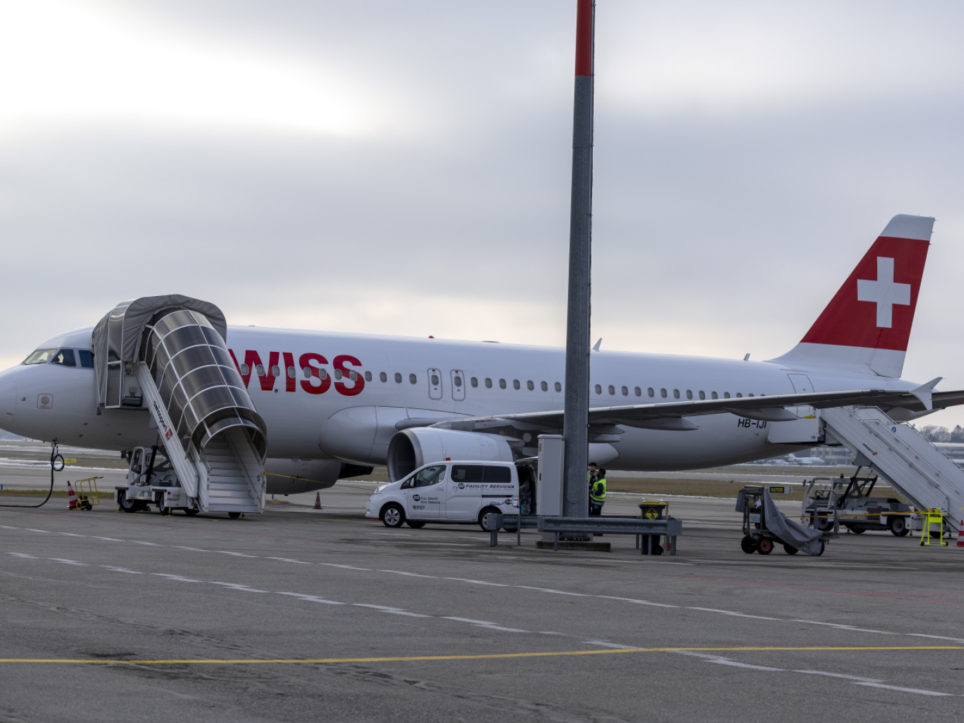 SWISS grounds its Airbus A220-100s