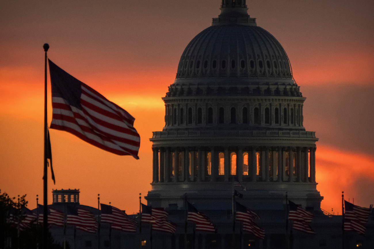 cupola dell'US capitol al tramonto