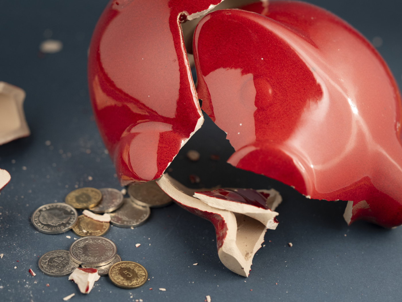 Financial worries are growing: every second Swiss person is unable to save