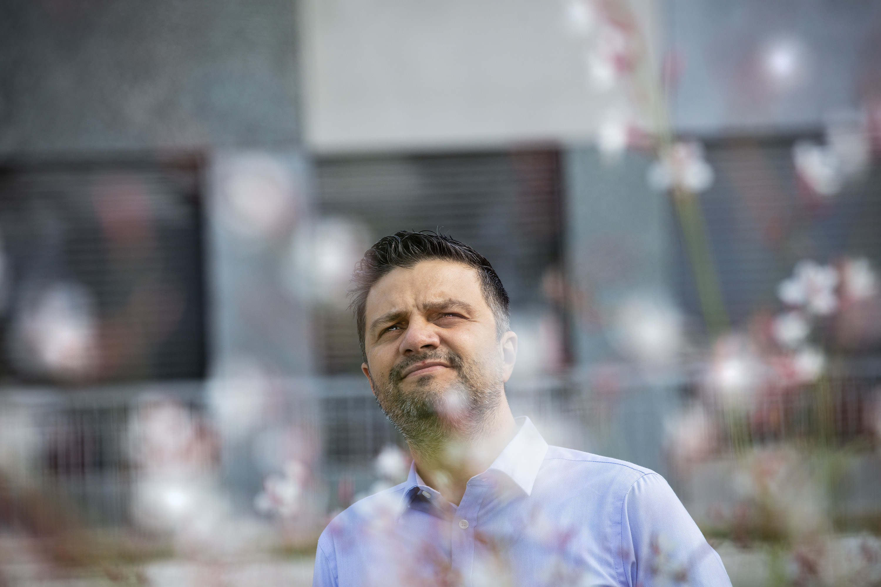 Samir Ounzain outside