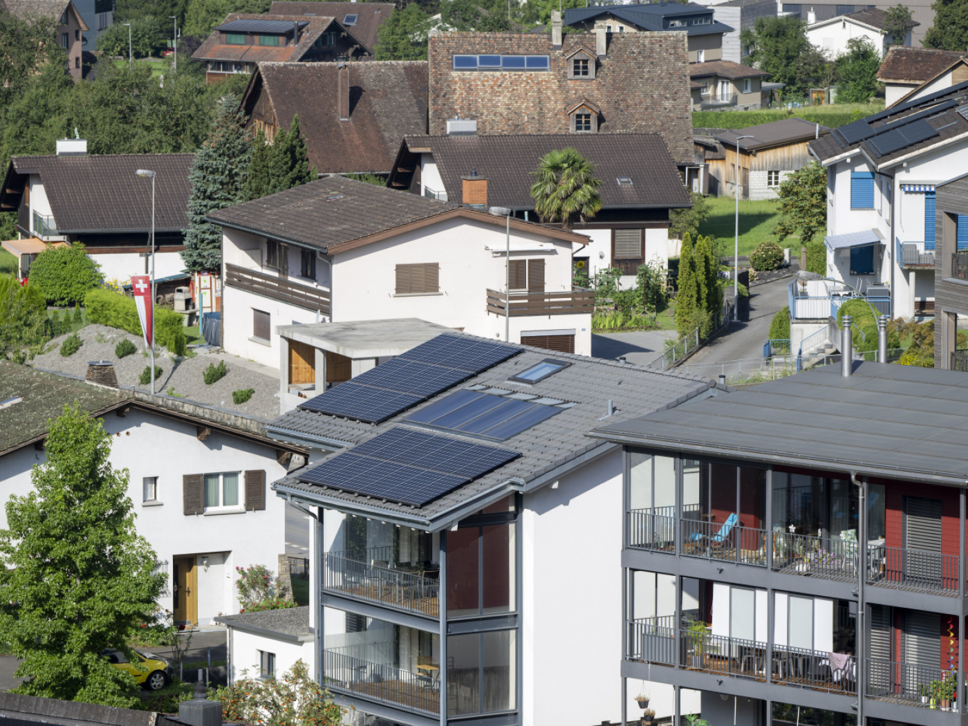 Buying a house? One in two Swiss people empty their second pillar