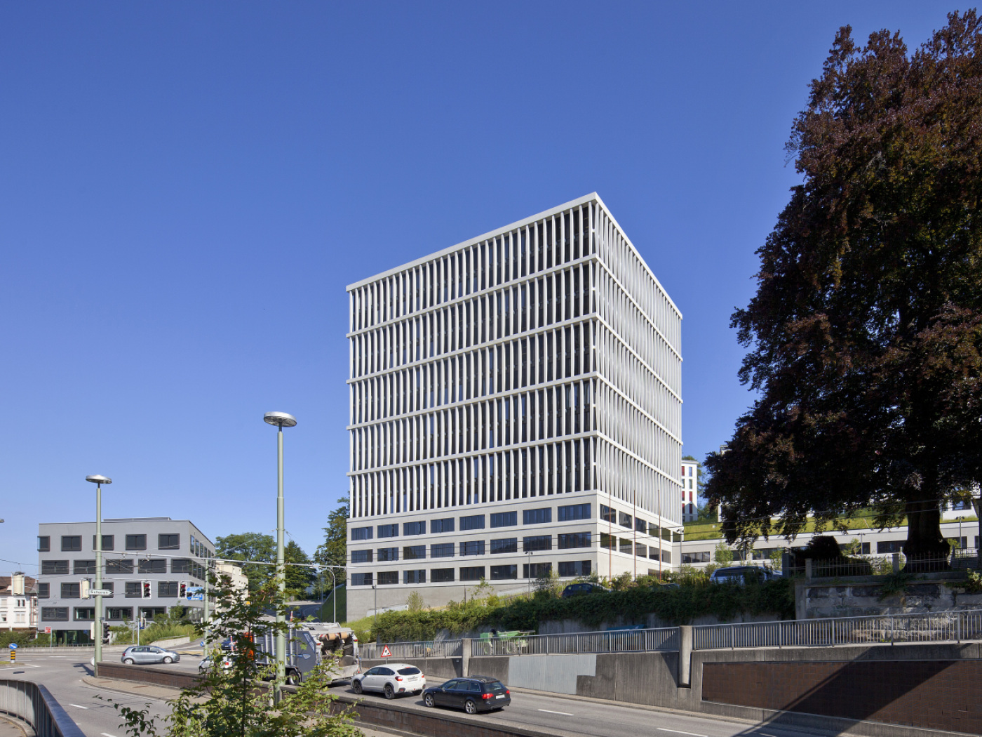 FINMA appeals decision on AT1 bonds to the Federal Supreme Court