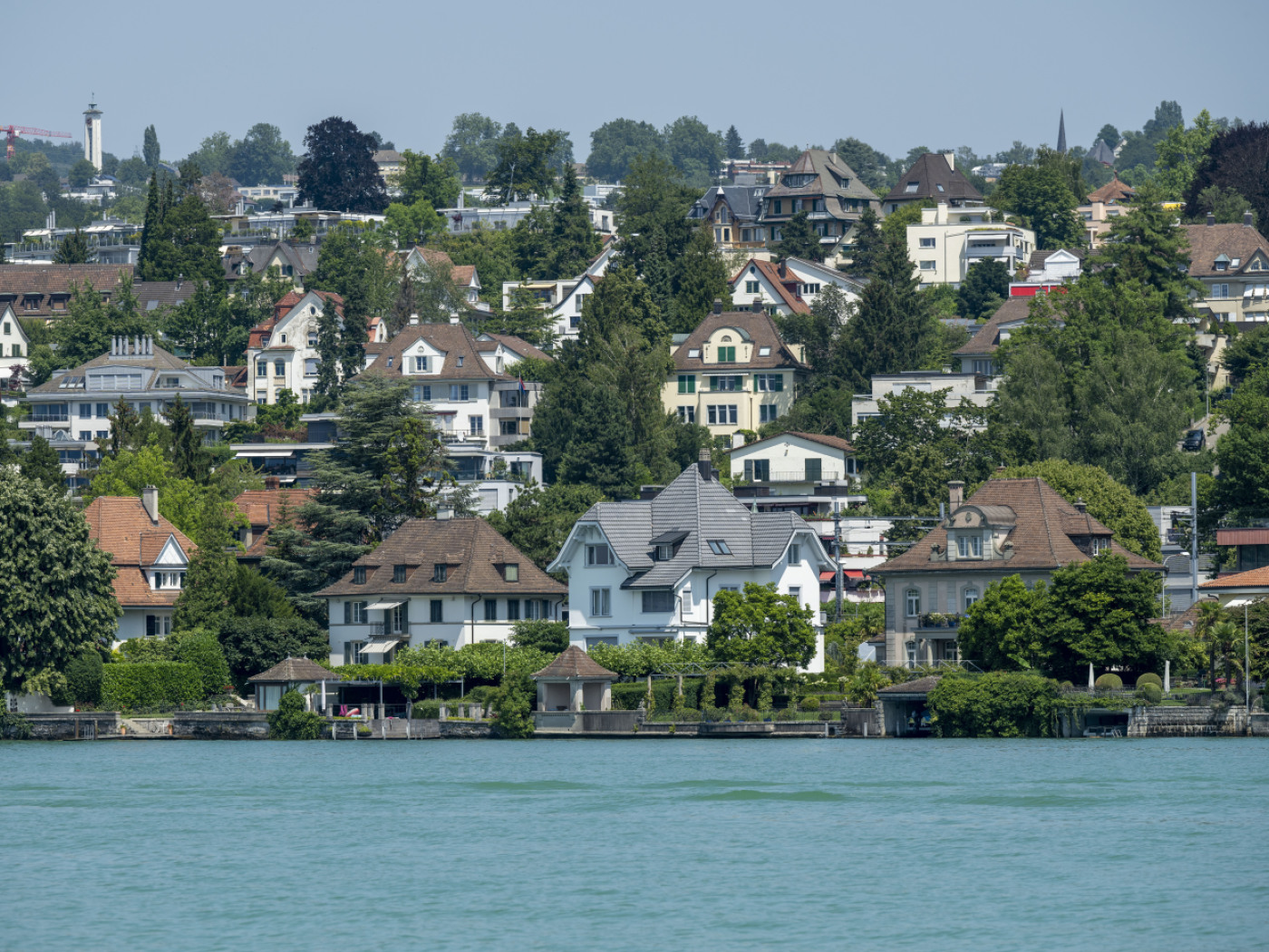 House offers still on the rise, but at a slower pace