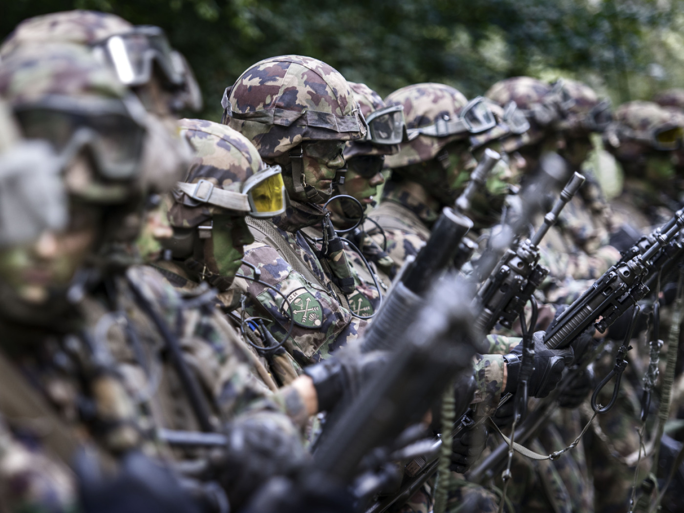 Female Swiss company commander alleged to have beaten recruits