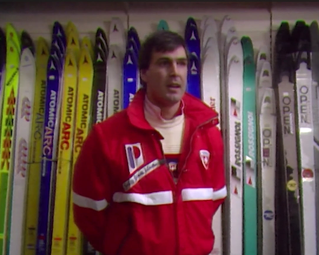 Impiegato negozio di attrezzatura sportiva