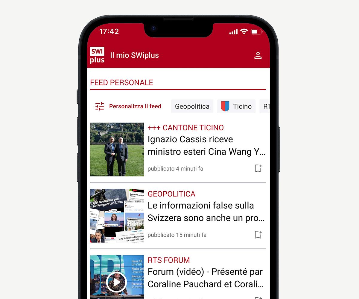 App SWIplus: il vostro collegamento con la Svizzera. Una schermata dell'app con il feed di notizie personalizzato.