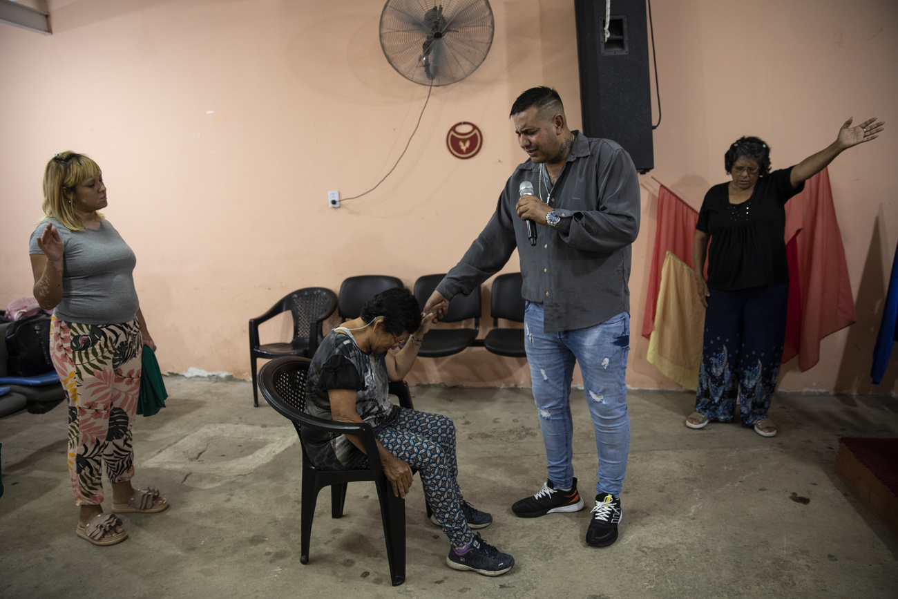 The concept of "Comprehensive Mission" sought to interpret the gospel from the experience of the poor and oppressed masses.