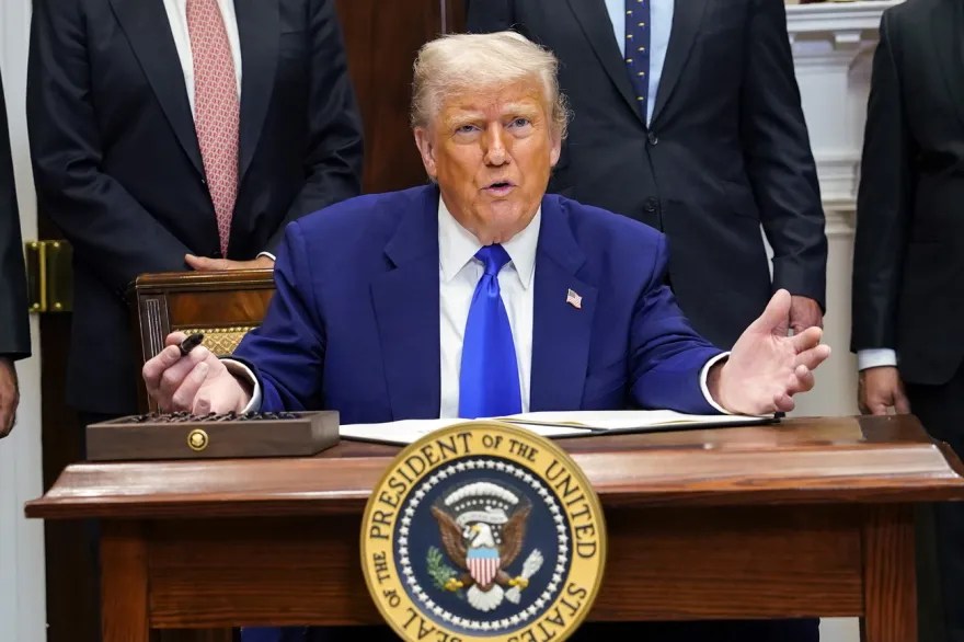 美國總統川普於2025年5月12日簽署了一項降低藥價的行政命令。