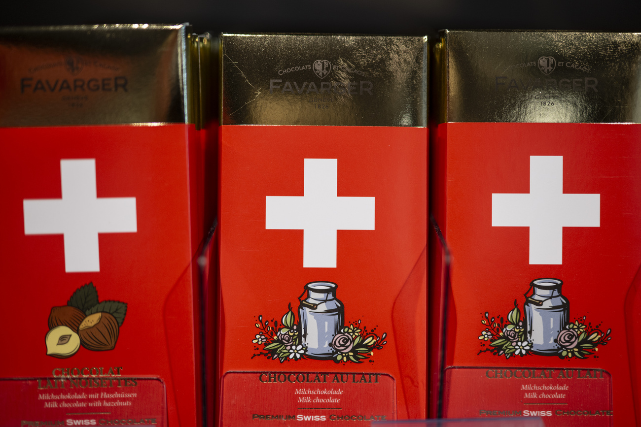 Cioccolato con bandiera svizzera.