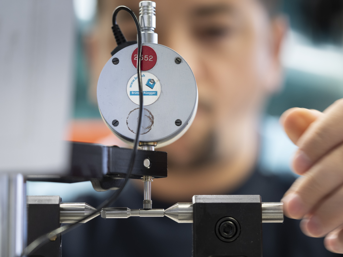 Swiss multinationals create more jobs than foreign corporations