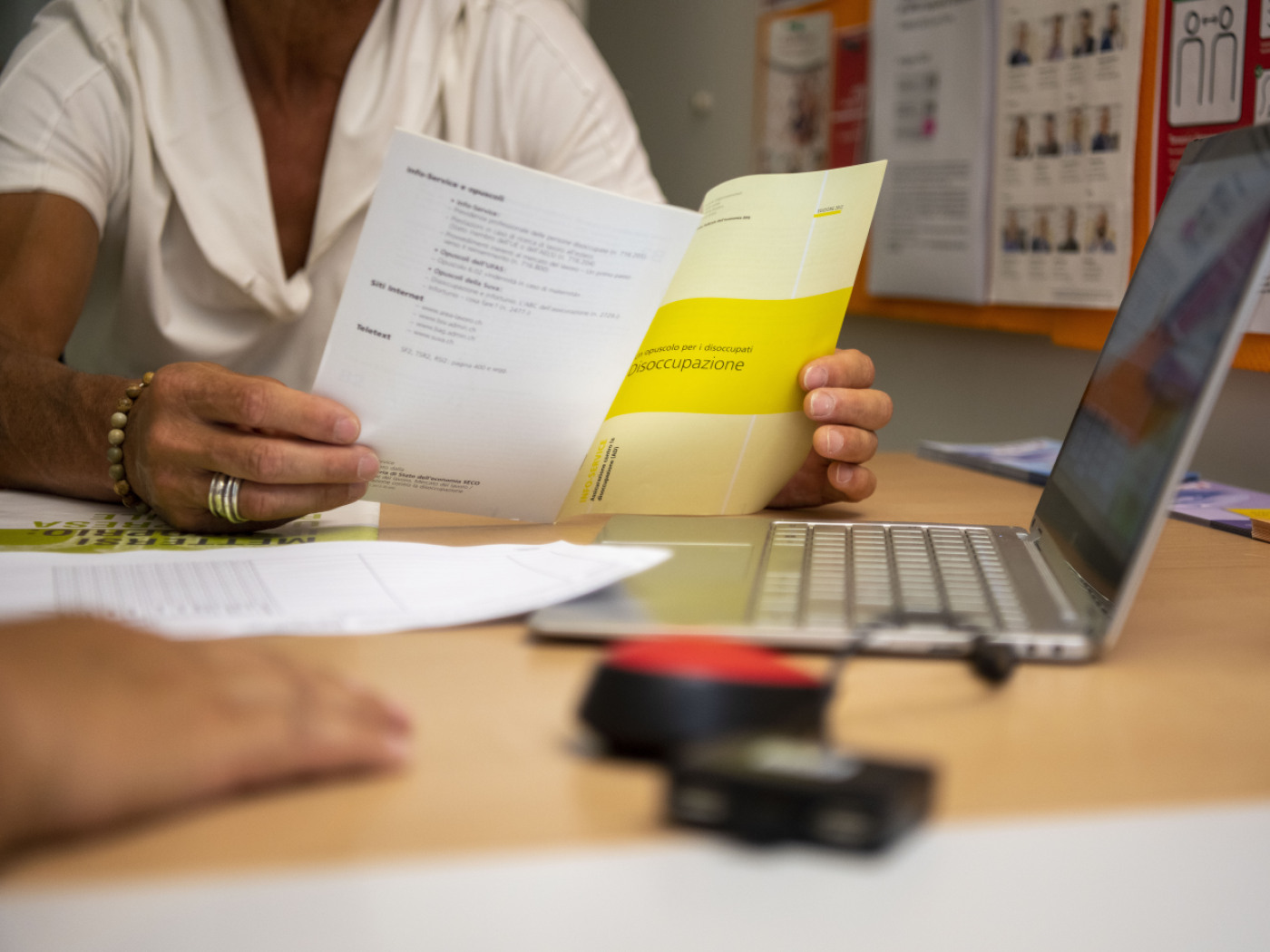 ILO unemployment over 5% in Switzerland, more than 10% for young people