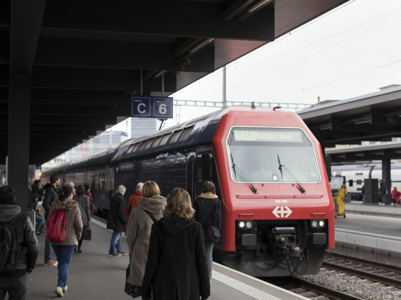 Stadler appeals against SBB order to Siemens