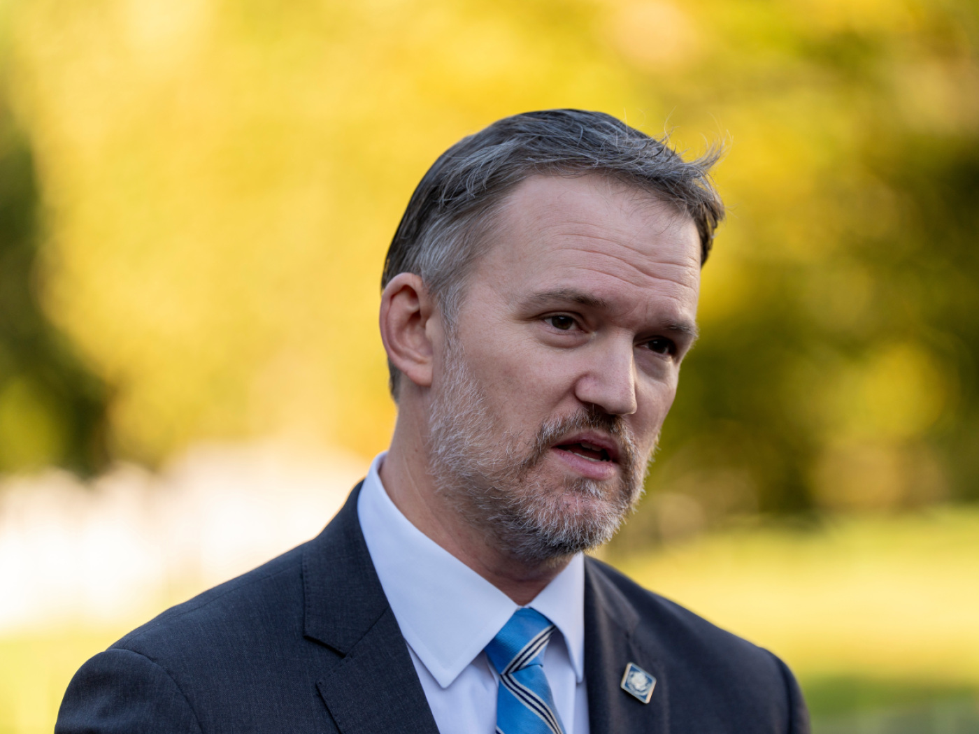 The White House hails a "historic agreement" with Bern