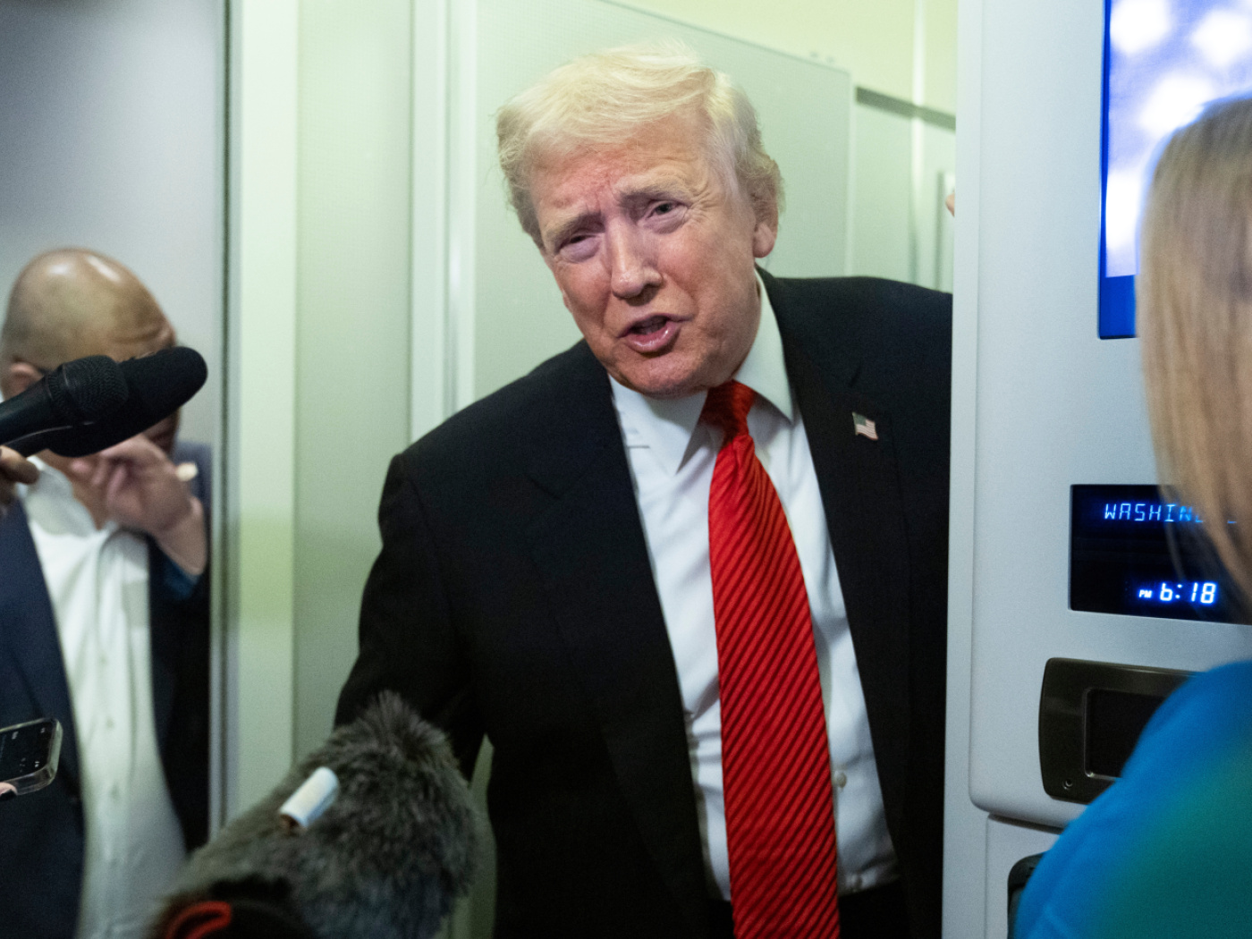 Six top Swiss business leaders in Washington to talk to Trump