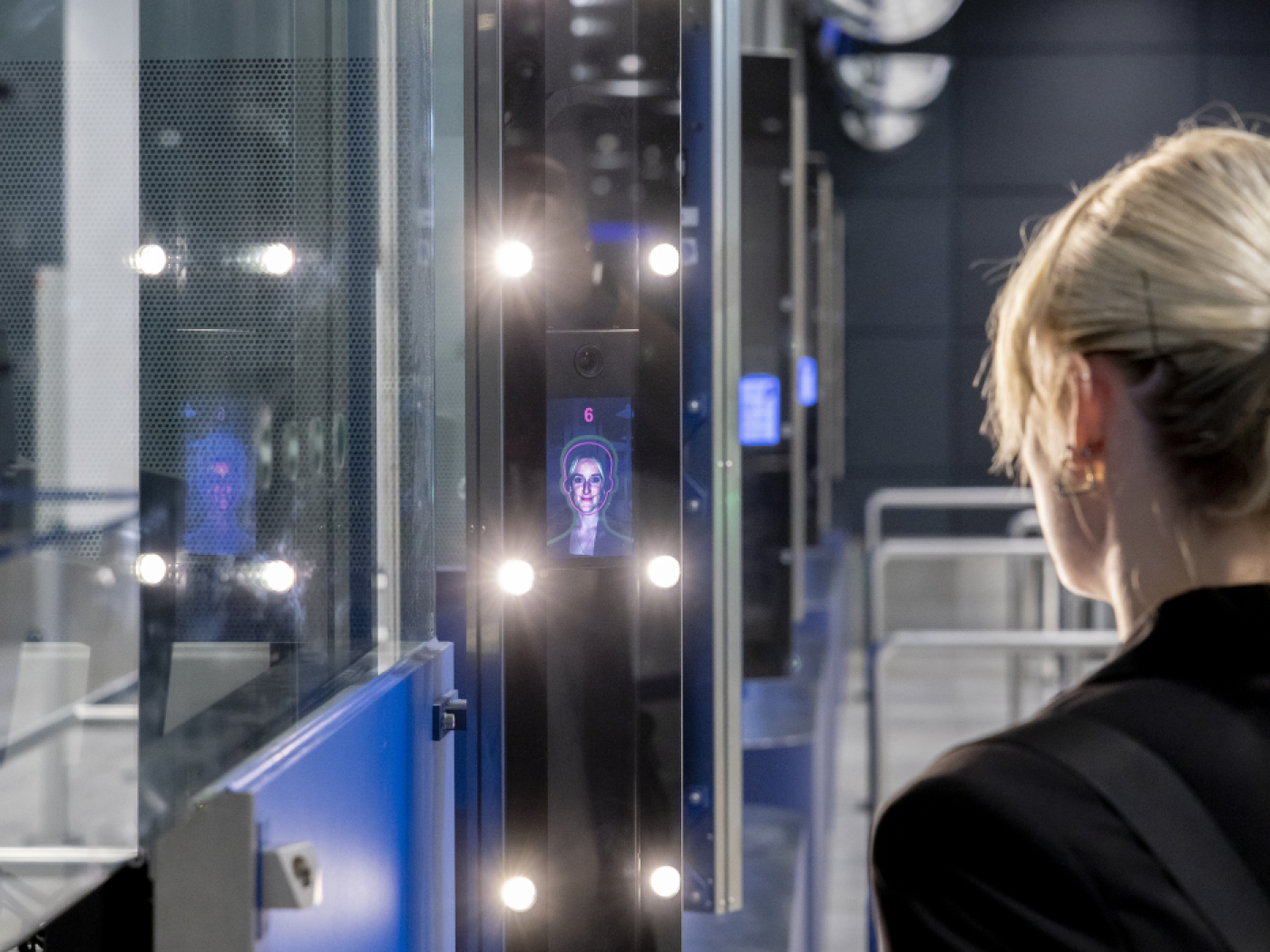 Airports and airlines should be able to use facial recognition