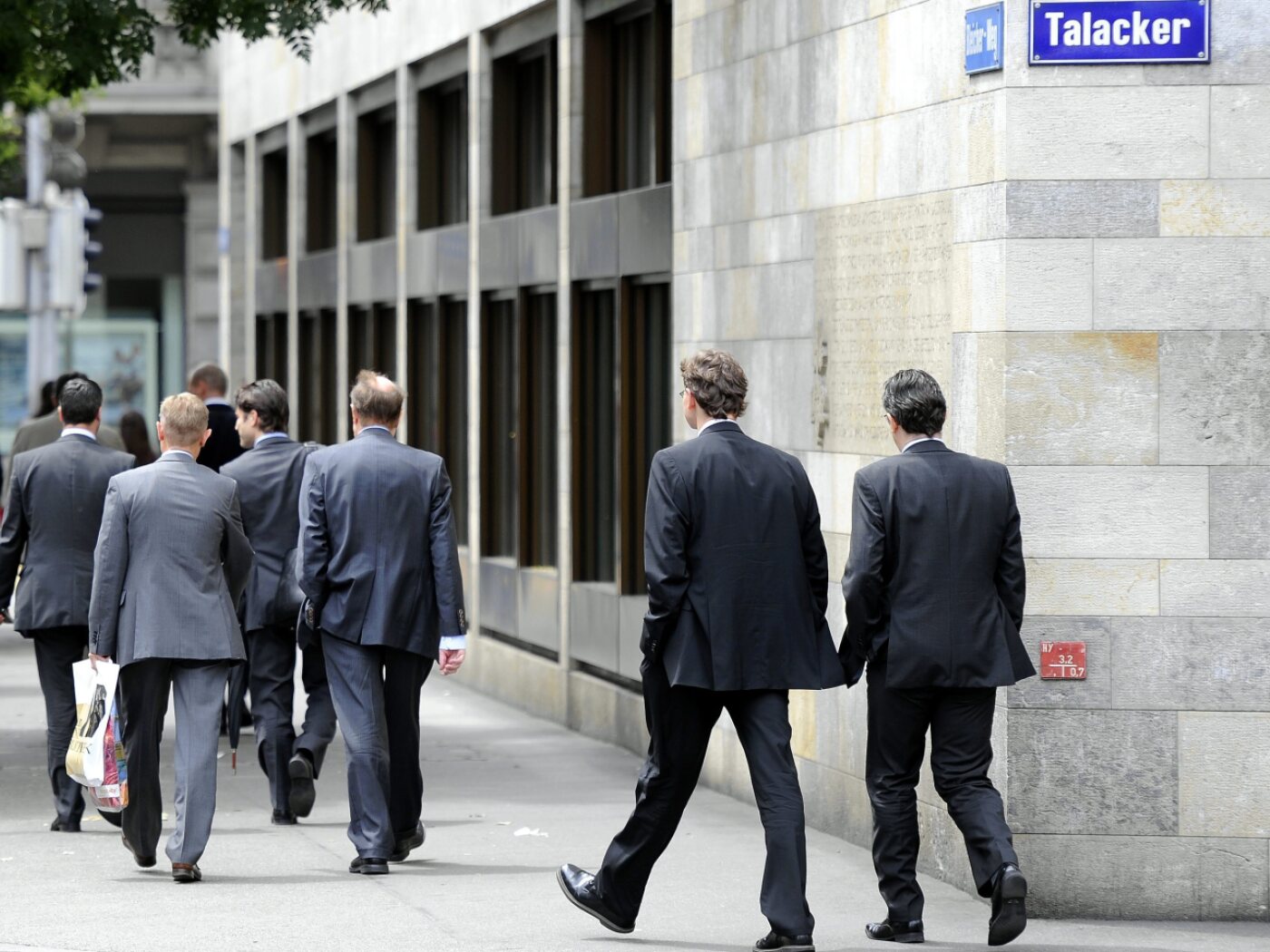 Dwindling job opportunities and more unemployed in the banking sector